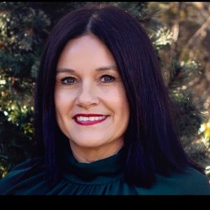 Meet your Posher, Terri